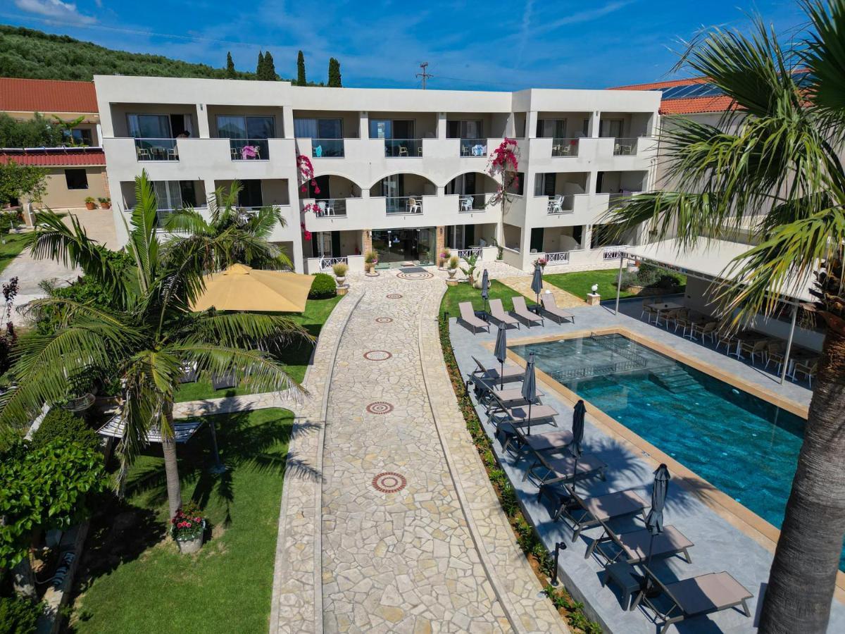 Remezzo Studios & Apartments Ammoudi Exterior foto