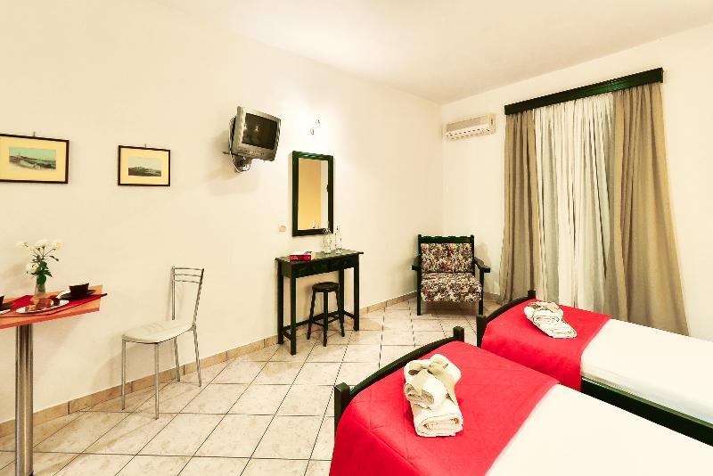 Remezzo Studios & Apartments Ammoudi Exterior foto